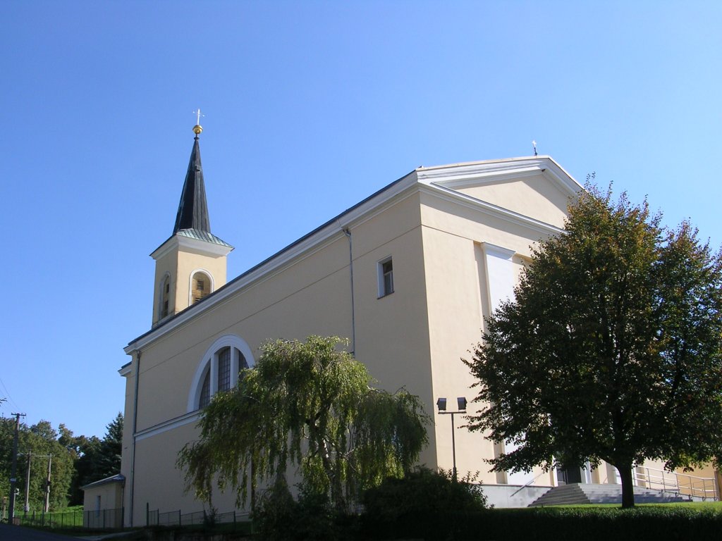 Kostel - Újezdec u Luhačovic